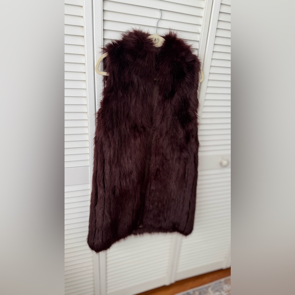 Donna Salyer's Fabulous Furs Burgundy Rex  Every Wear Vest XS new no tags